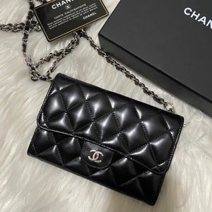 Authentic Chanel Classic Medium Flap Wallet in Black Leather